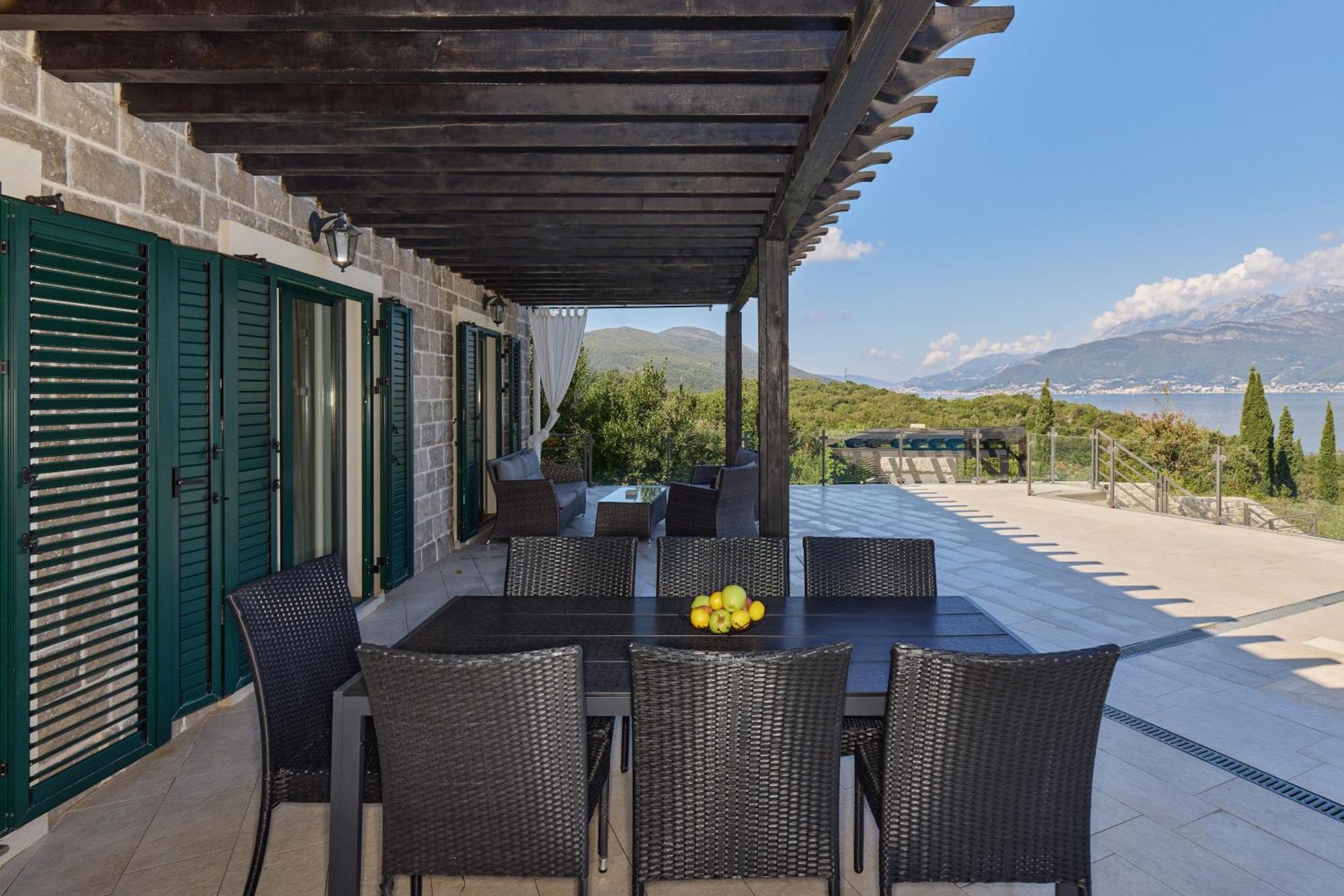 Villa Vista Azzurra 티바트 외부 사진