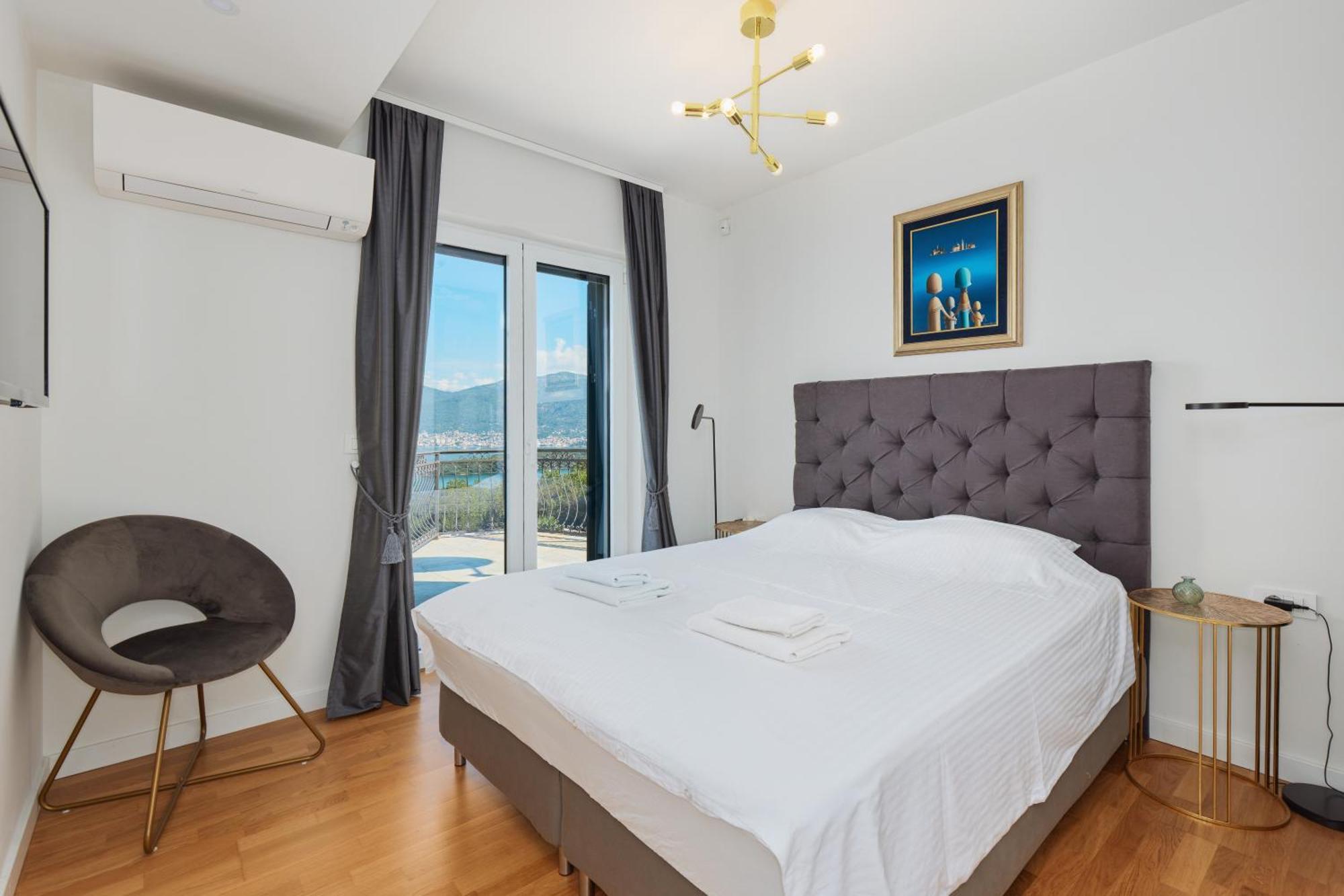 Villa Vista Azzurra 티바트 외부 사진