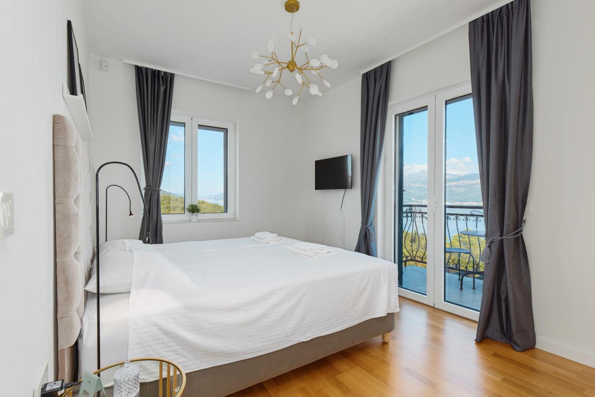 Villa Vista Azzurra 티바트 외부 사진
